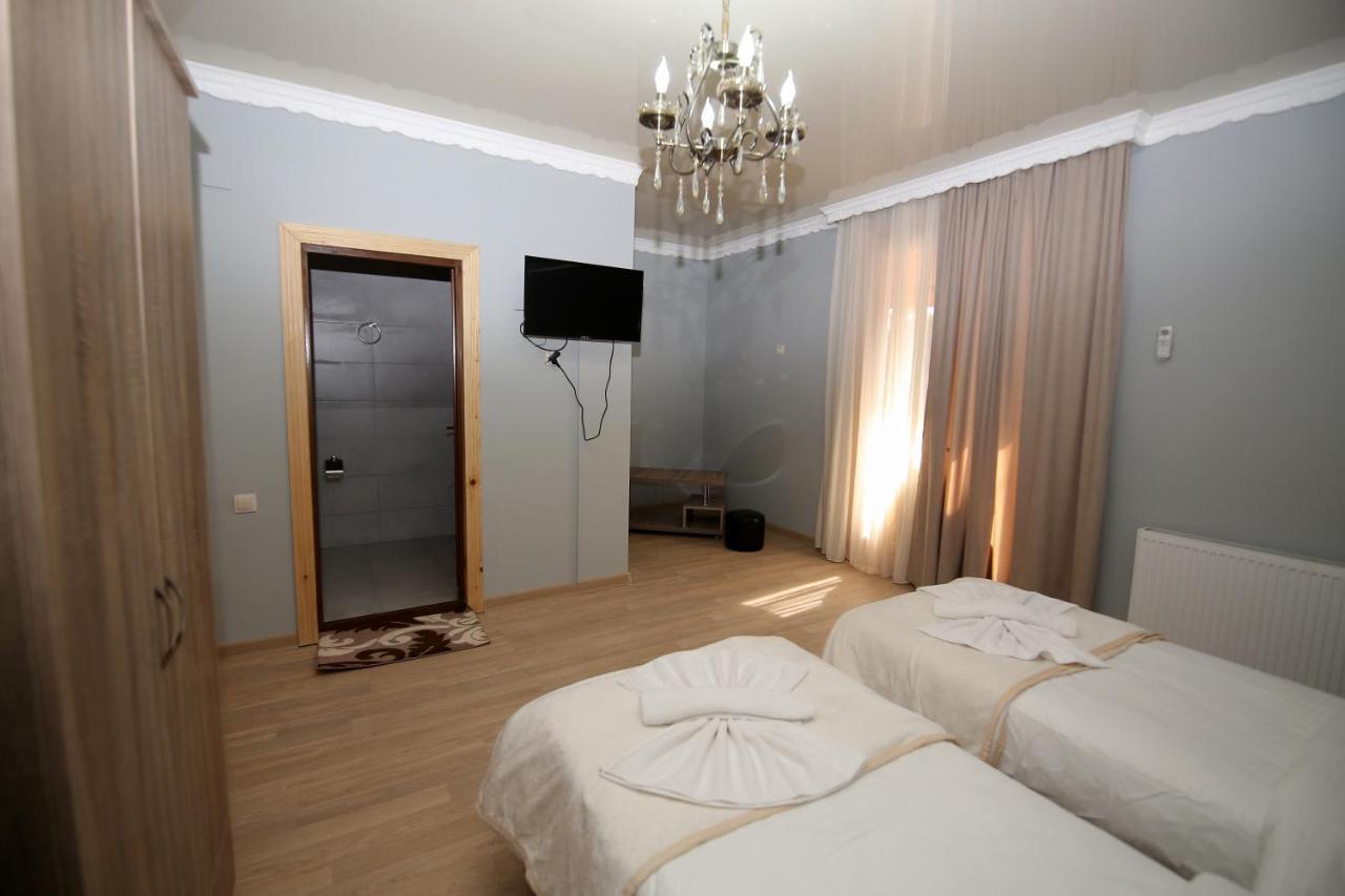 Hotel Shogi Zugdidi Zewnętrze zdjęcie
